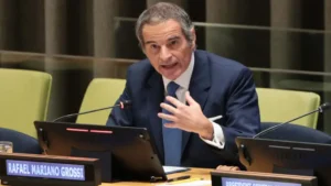 Rafael Grossi avanza en la ONU: guiños diplomáticos, presión por género y una elección atravesada por la crisis global