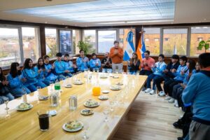 “Nuestros deportistas son el corazón de Tierra del Fuego”: Melella distinguió a la delegación de los Juegos Patagónicos
