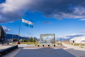 Tierra del fuego denunció a Navitas Petroleum ante la autoridad de valores de israel por ocultar riesgos jurídicos y geopolíticos vinculados a malvinas