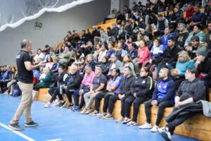 Importante capacitación en RCP y uso del DEA para la comunidad deportiva