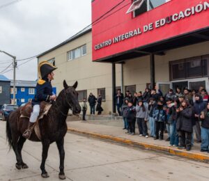 El Municipio acercó la historia del General San Martín a estudiantes riograndenses