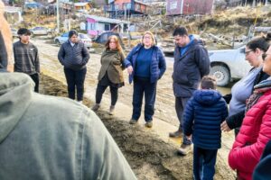 Yutrovic se reunió con vecinos del barrio los leñadores para planificar trabajos de cara a la temporada de verano
