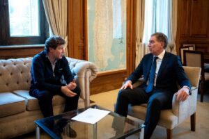 El gobernador Melella mantuvo una nueva reunión de trabajo con el ministro Santilli con agenda propia